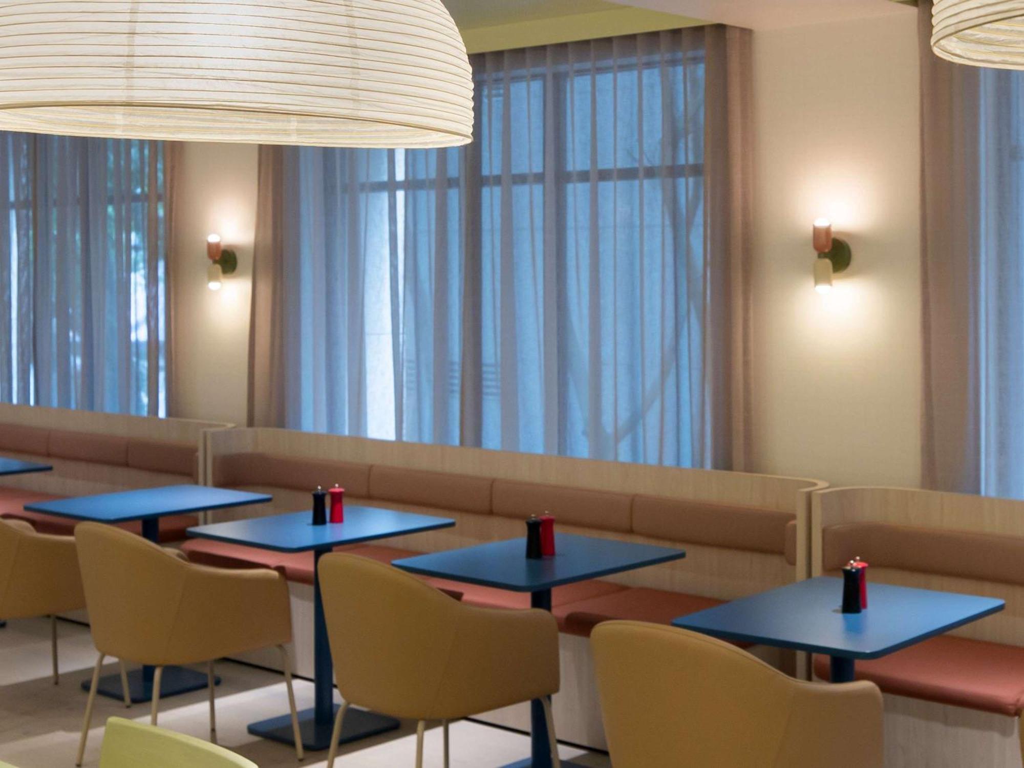 Ibis Styles Sydney Central Exterior photo