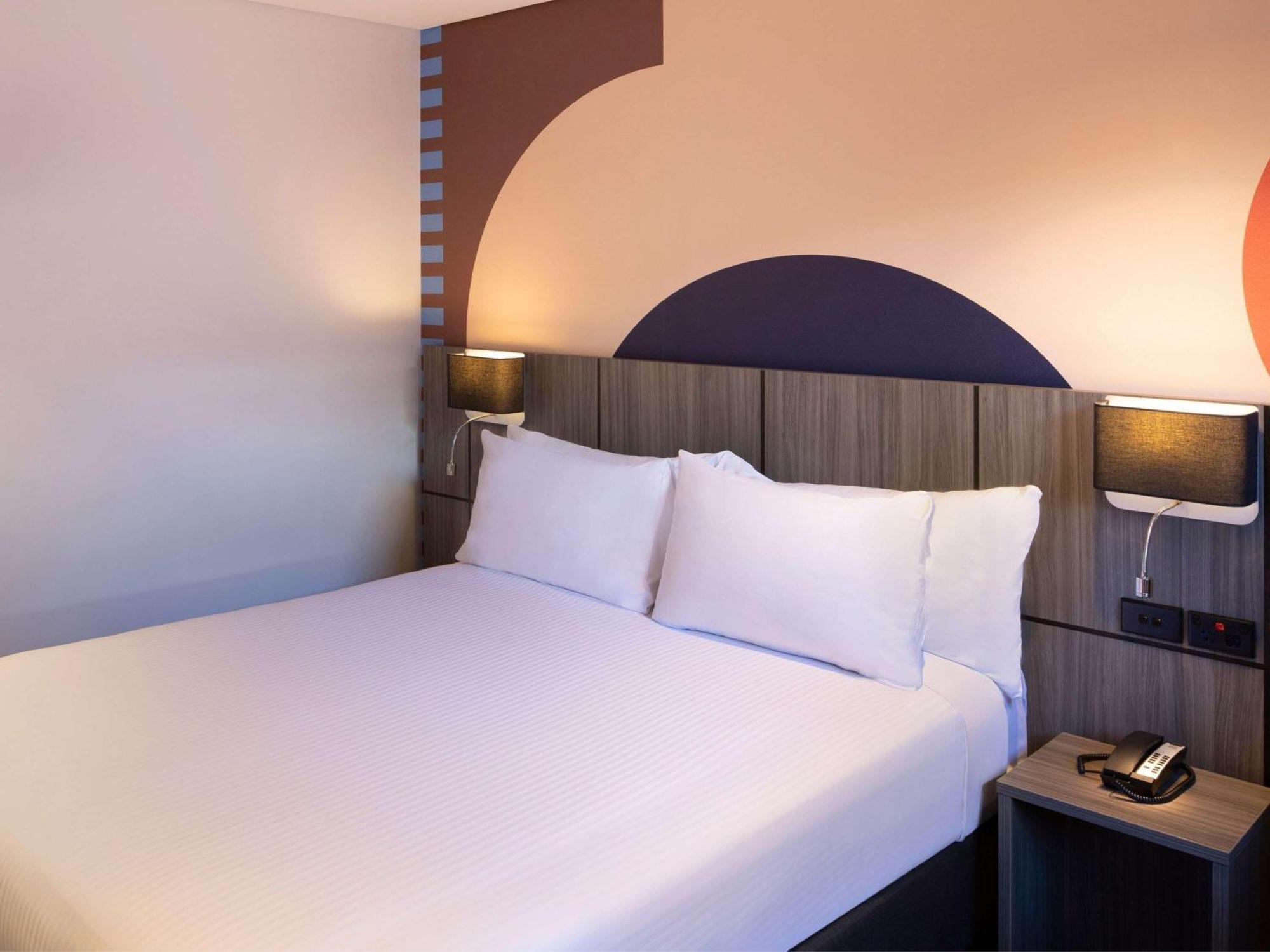 Ibis Styles Sydney Central Exterior photo