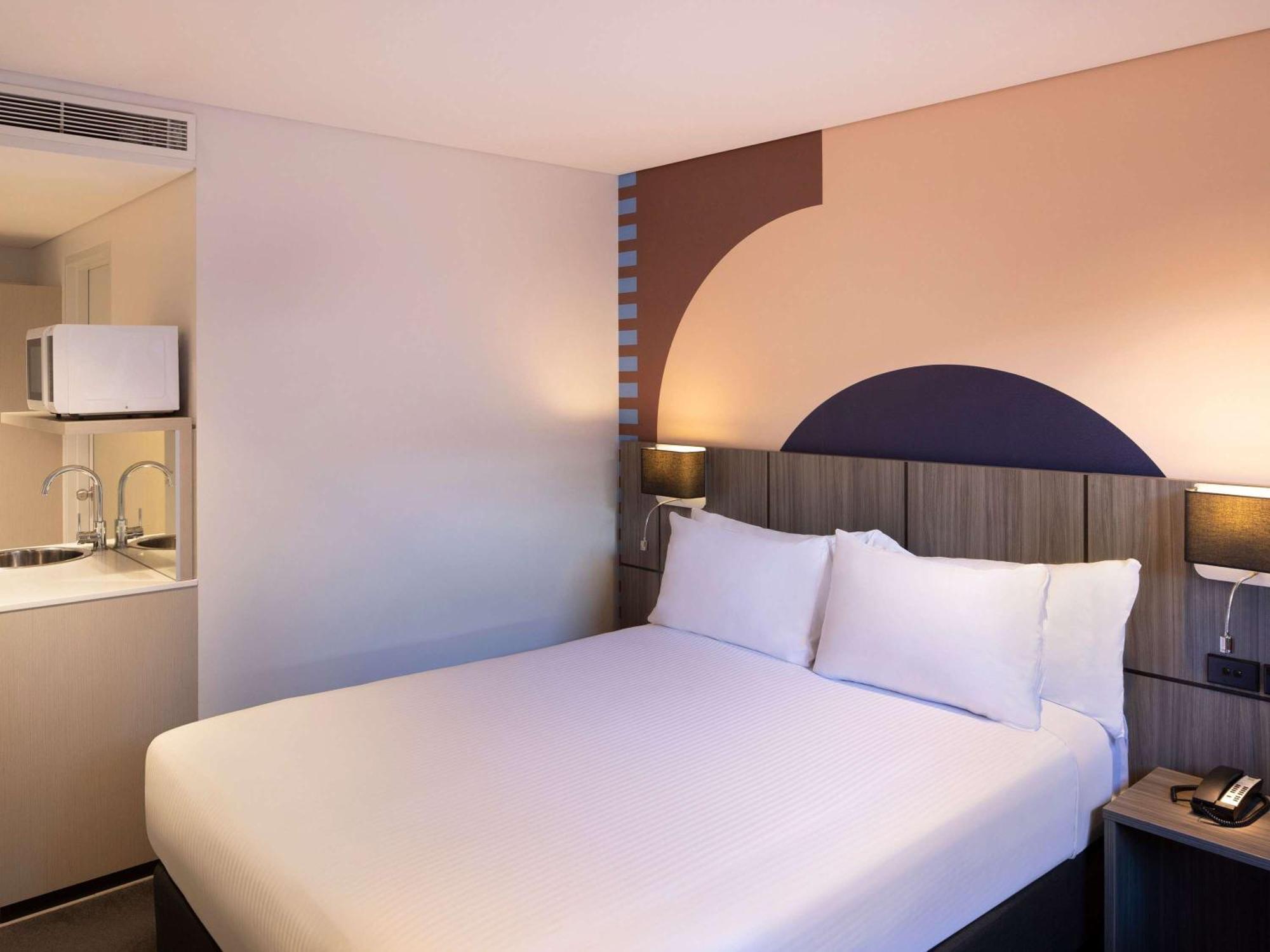 Ibis Styles Sydney Central Exterior photo