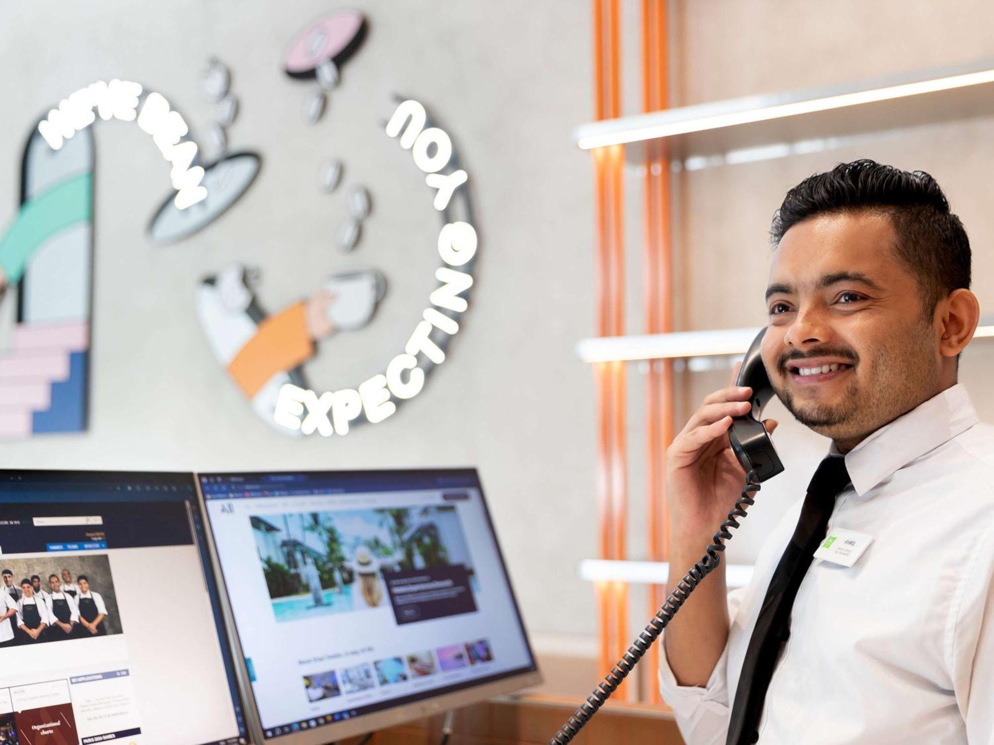 Ibis Styles Sydney Central Exterior photo