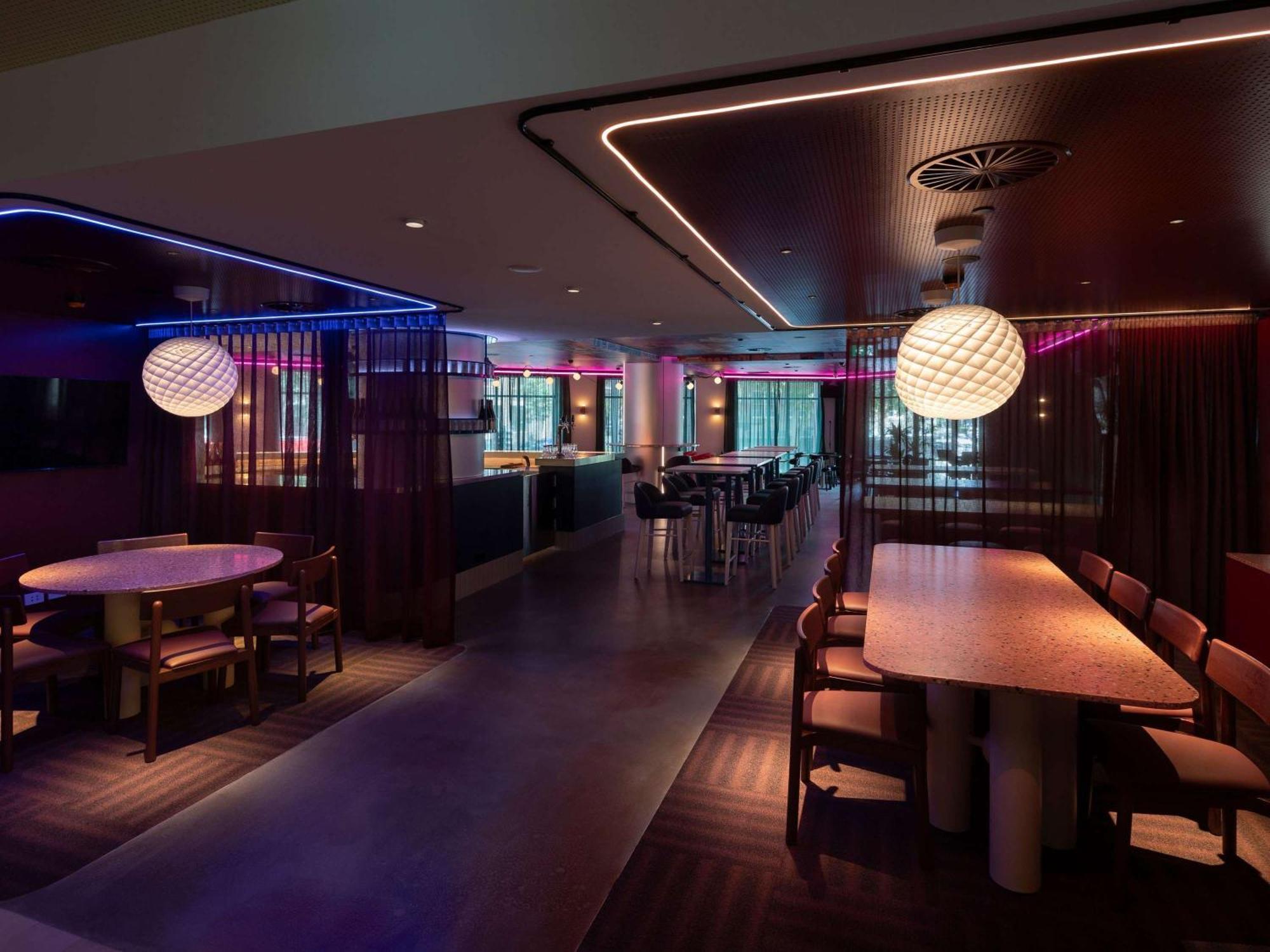 Ibis Styles Sydney Central Exterior photo